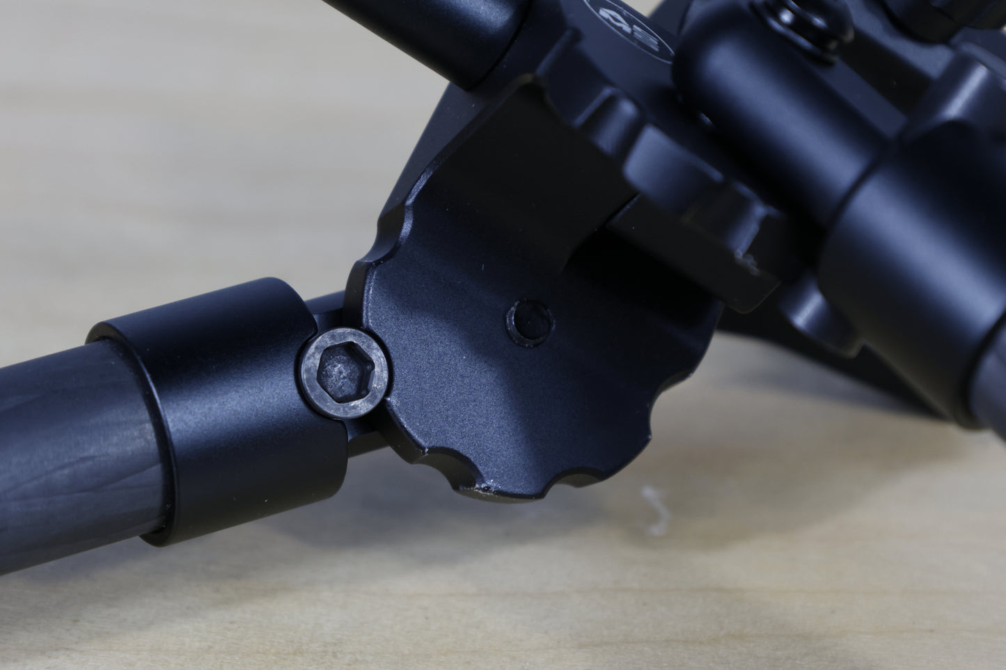 ASMS - Precision Lightweight Hunting Bipod