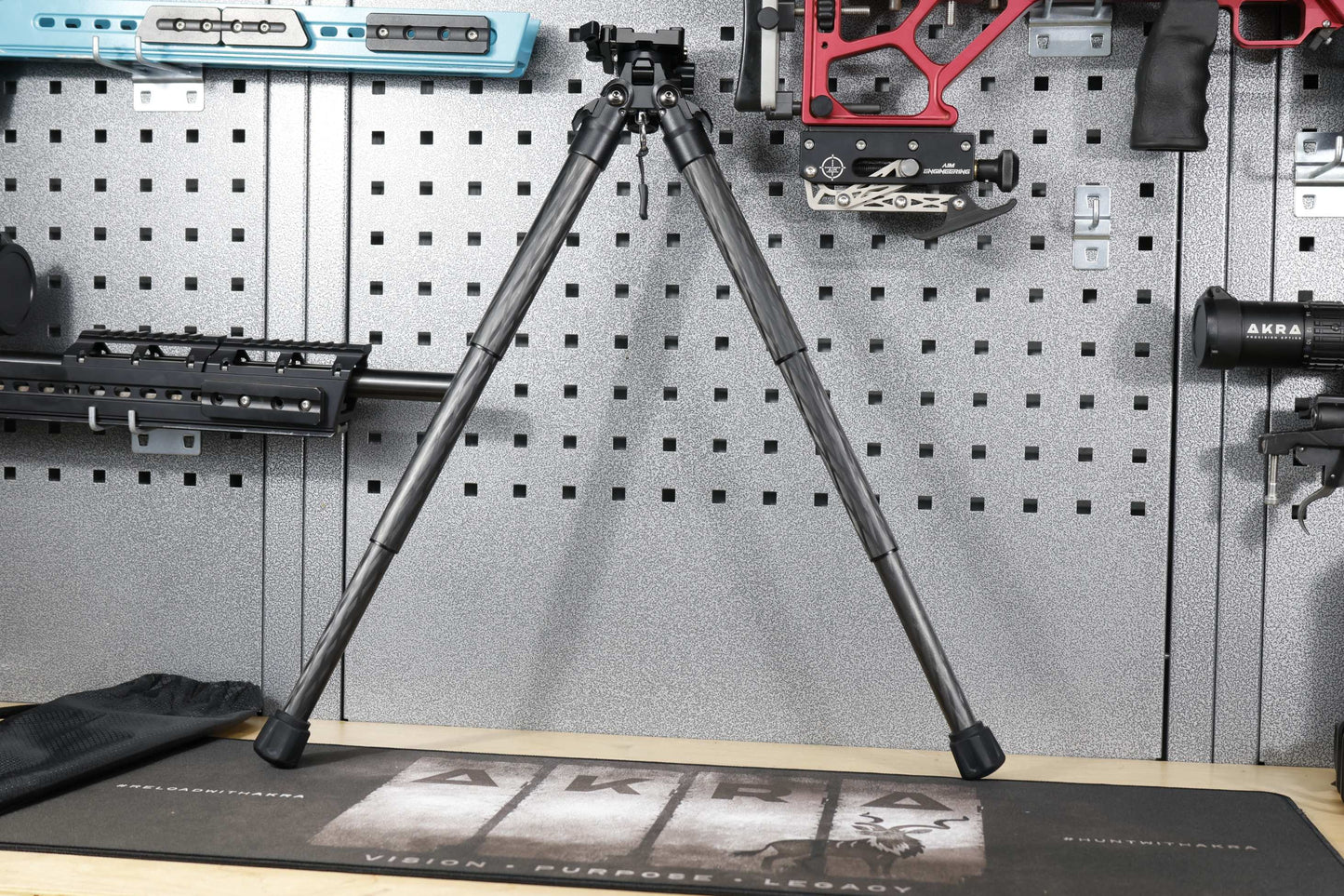 SteadyShot Carbon Bipod